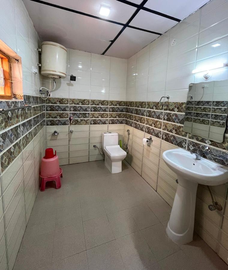 Pops Resort Pālampur Eksteriør billede